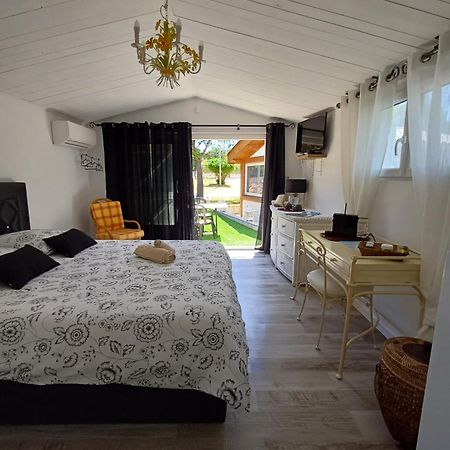 Bed and Breakfast Margaux Le Plan-de-la-Tour Экстерьер фото